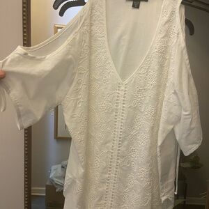 Women's White Embroidered Cold-Shoulder Top Karen Kane